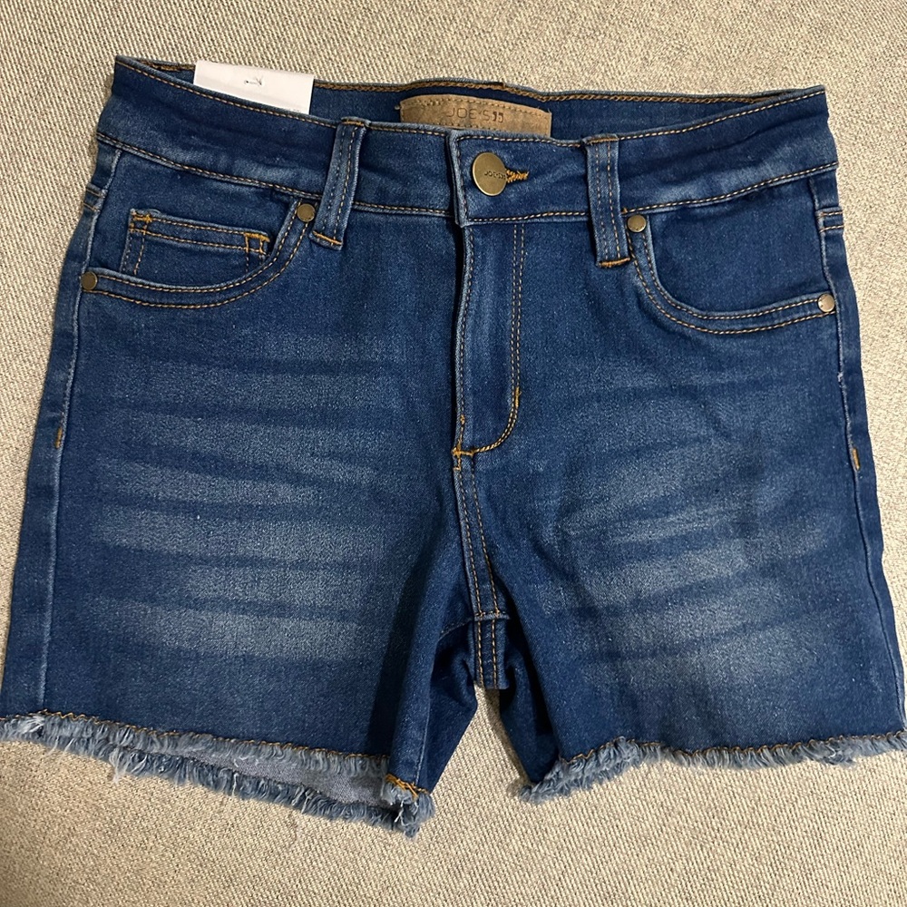 Joe’s Jeans - The Markie Short - Mid Rise